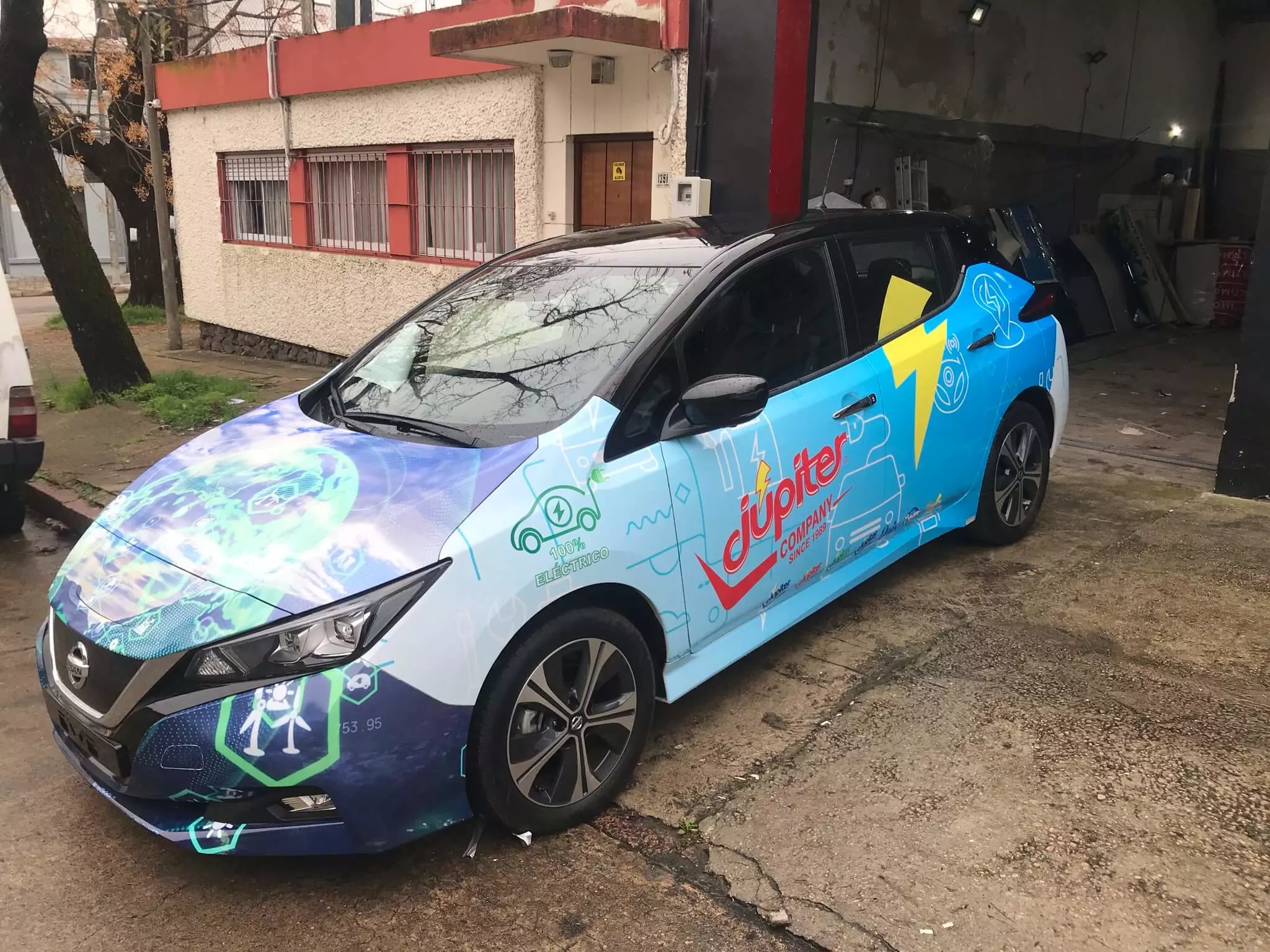 Ploteo de Vinilo de Corte e Impreso