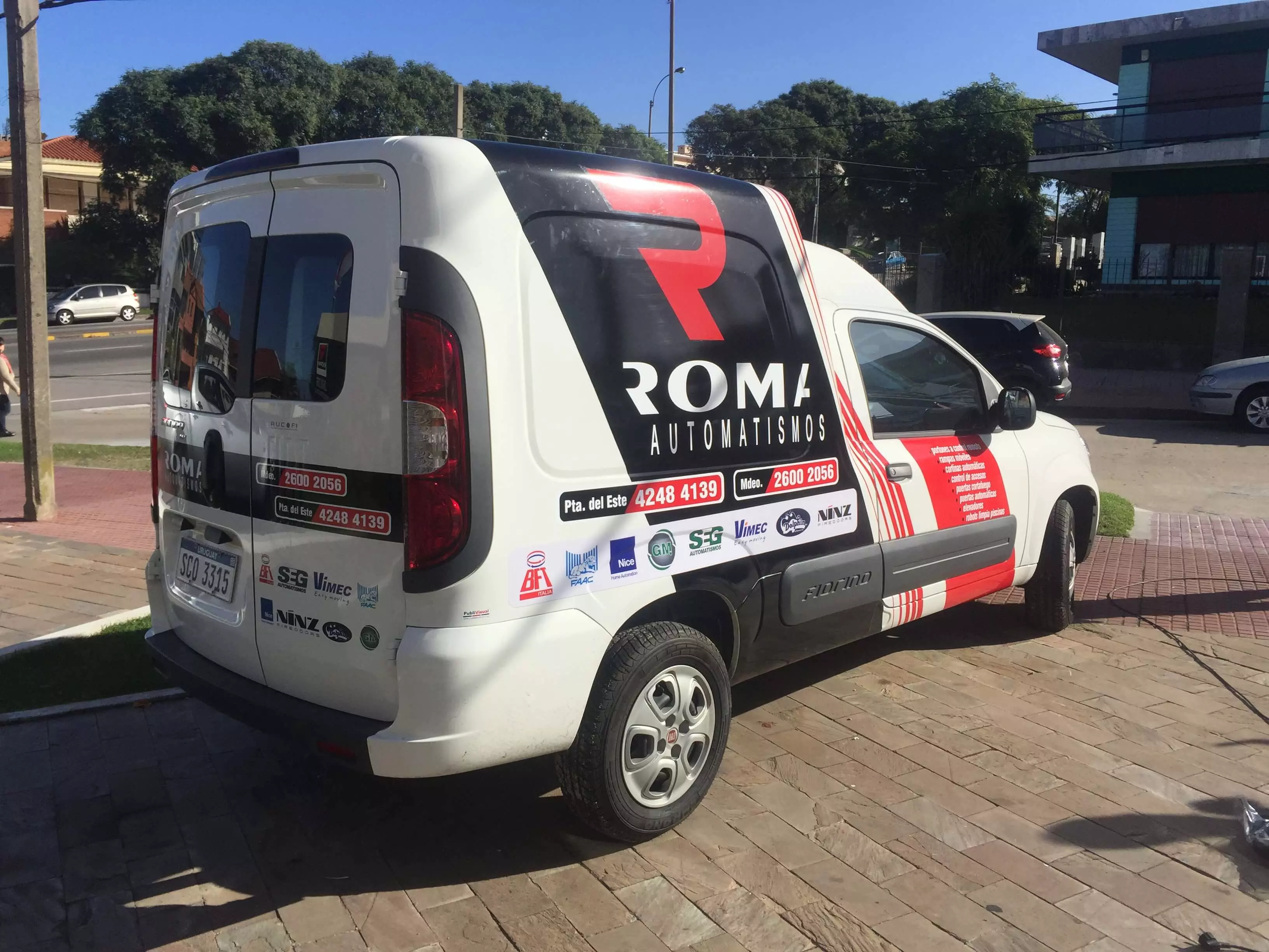 Ploteo de Vinilo de Corte