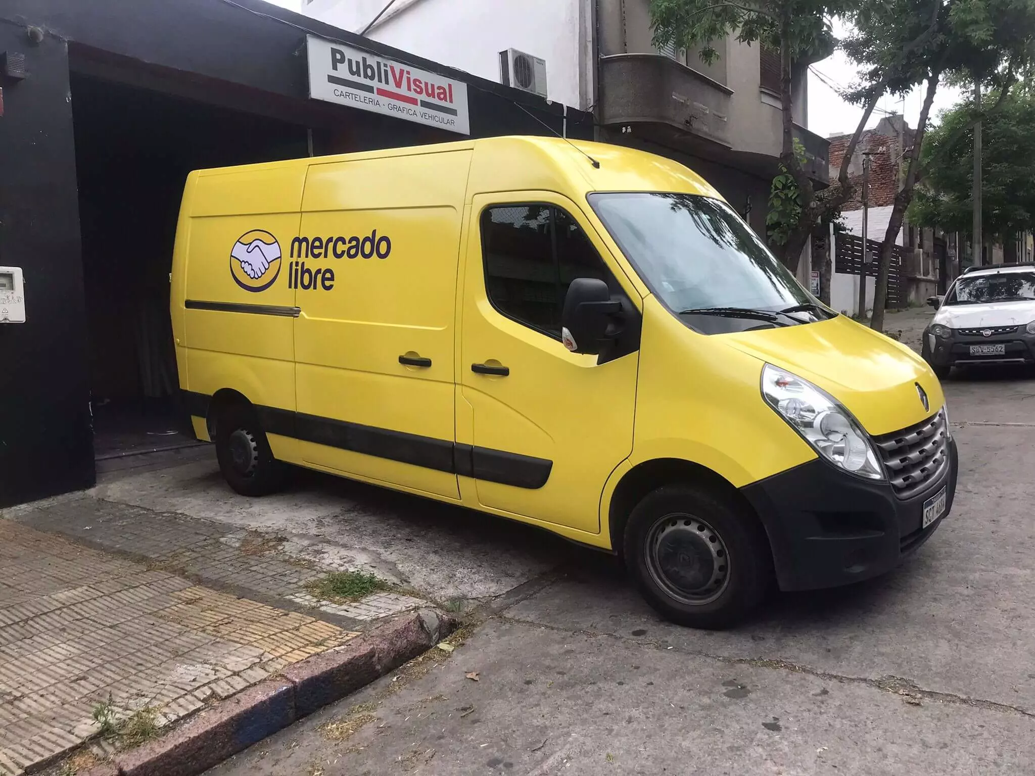 Ploteo de Vinilo Impreso